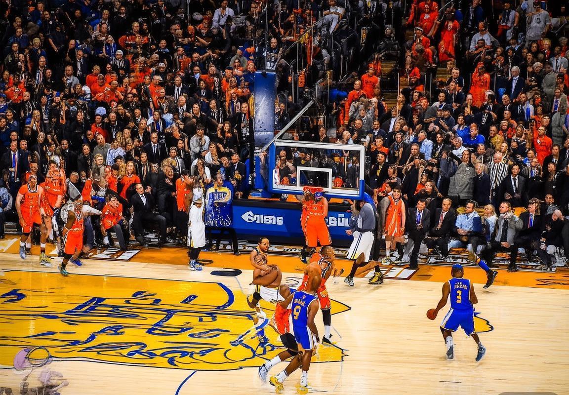 2015NBA总决赛：老鹰勇士巅峰对决回顾