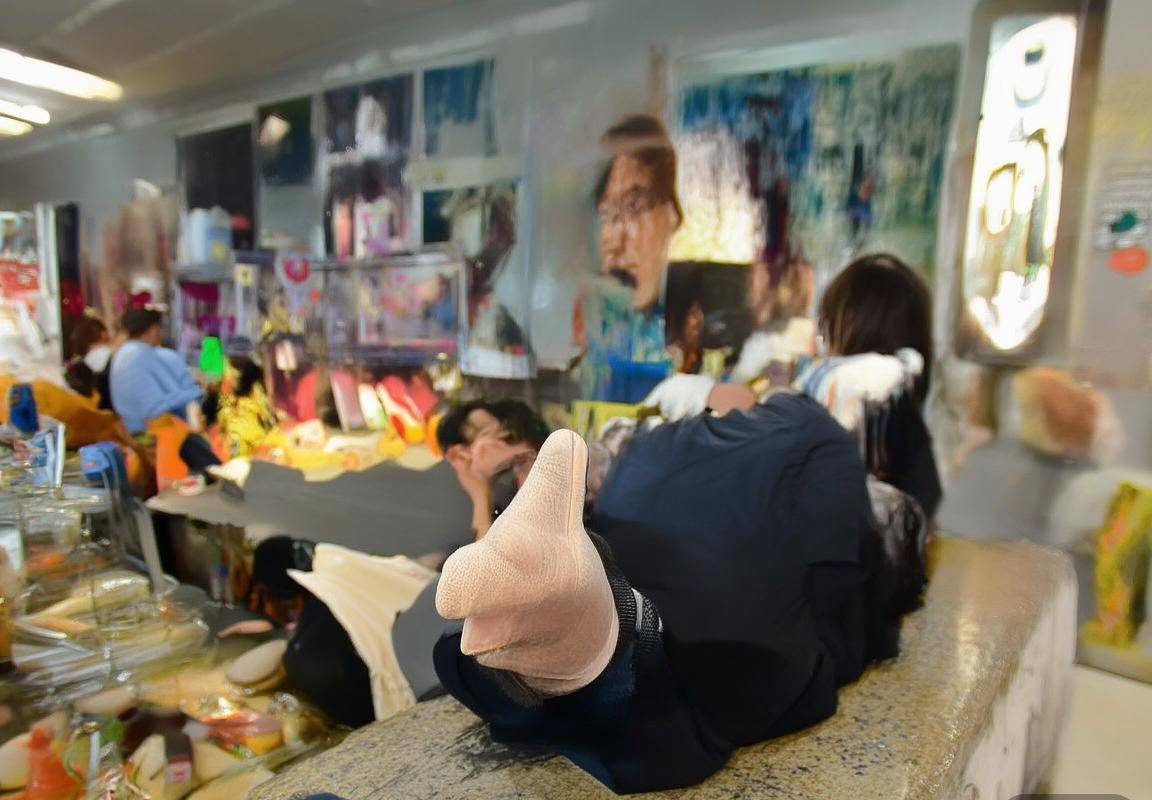 巴塞罗那VS马德里竞技：西甲巅峰对决战术解析与赛后热议