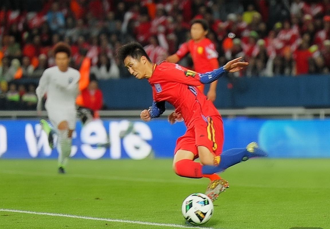 2017年世界杯预选赛中韩足球对决：恩怨情仇与激情瞬间(图4)